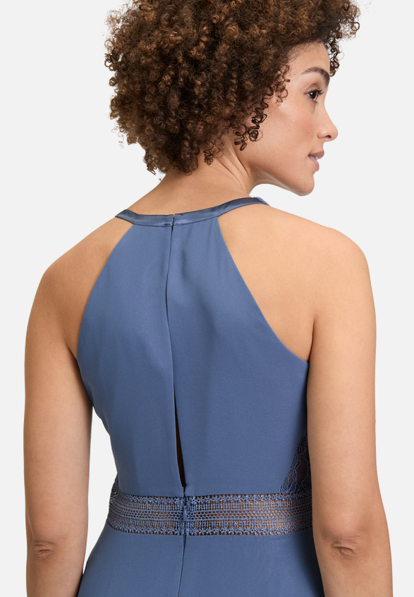 Abendkleid mit Spitze / Detailbild
