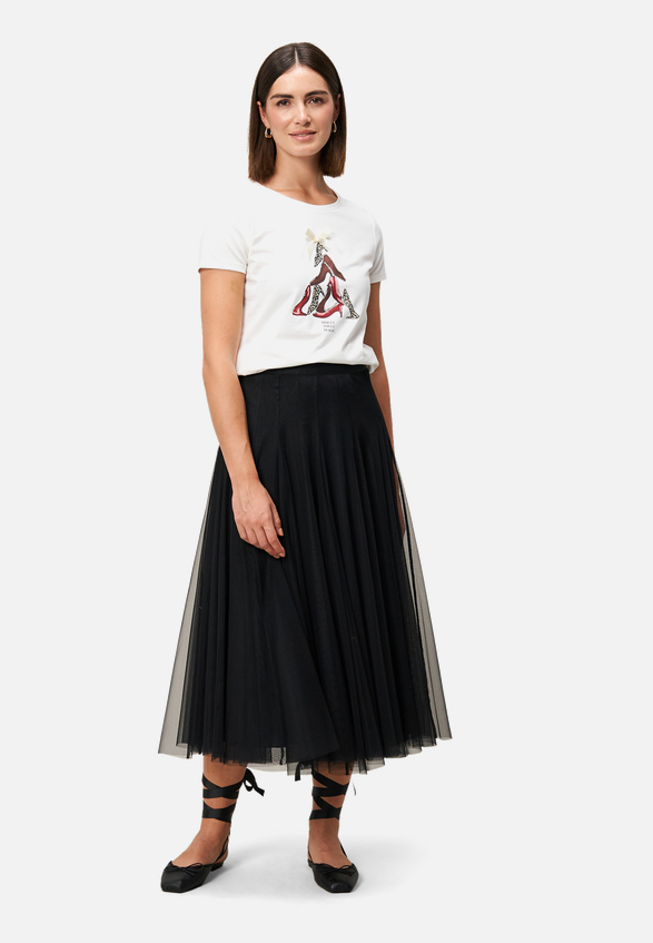 Shirt mit Aufdruck und Schleife / Modellfoto Vorderseite (Outfit)