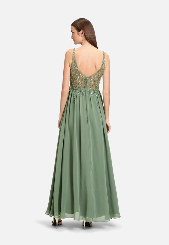 Abendkleid mit Stickerei / Modellfoto Rückseite
