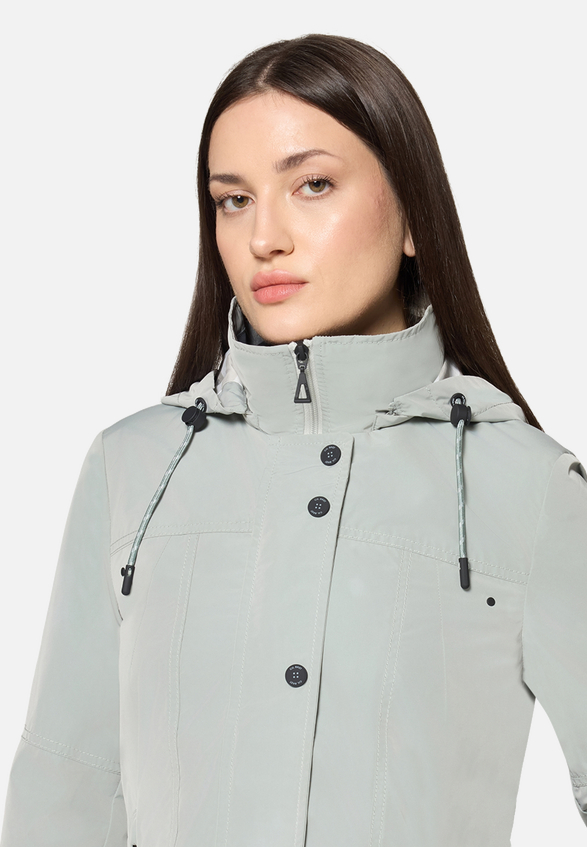 Sommerjacke mit abnehmbarer Kapuze / Detailbild