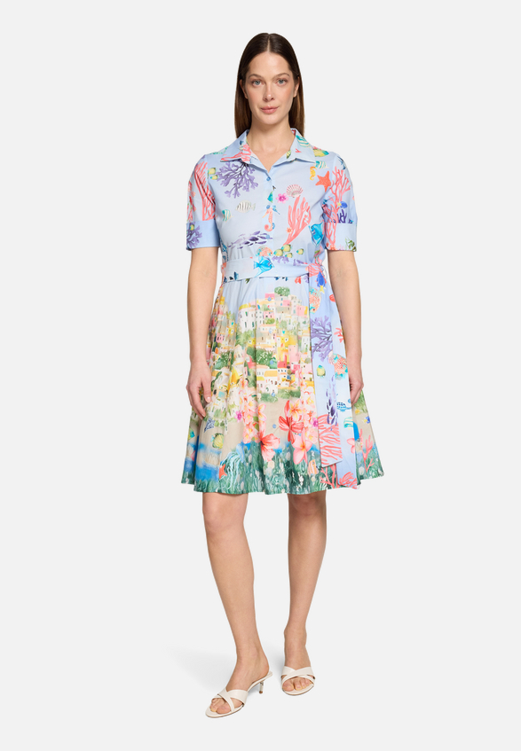 Hemdblusenkleid mit Knopfleiste / Modellfoto Vorderseite