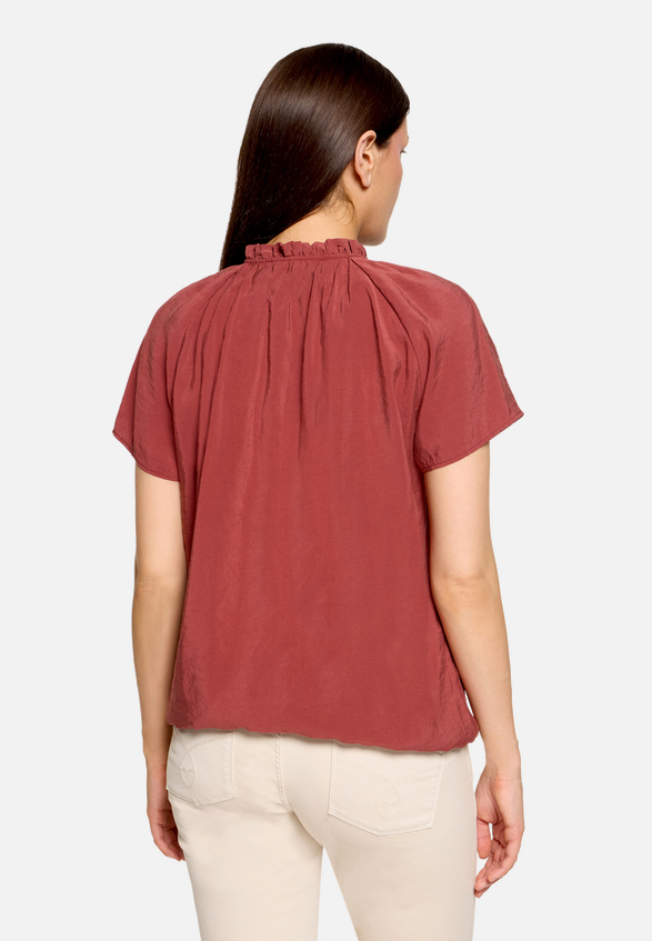 Casual-Bluse mit Raffung / Modellfoto Rückseite