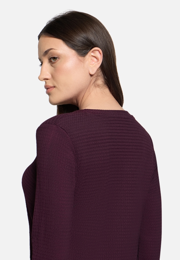 Strukturshirt mit Rundhalsausschnitt / Detailbild