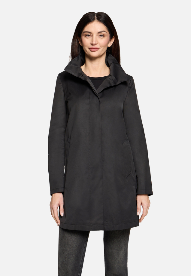 Sommerjacke mit Stehkragen / Modellfoto Vorderseite