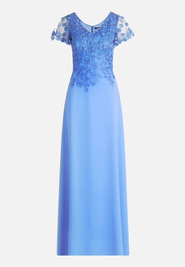 Abendkleid mit Stickerei / Vorderseite