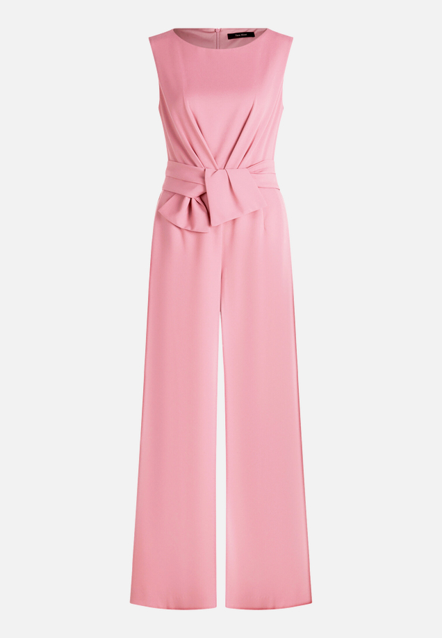 Jumpsuit mit weitem Bein / Vorderseite