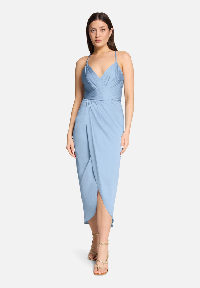 Abendkleid mit Raffung / Modellfoto Vorderseite