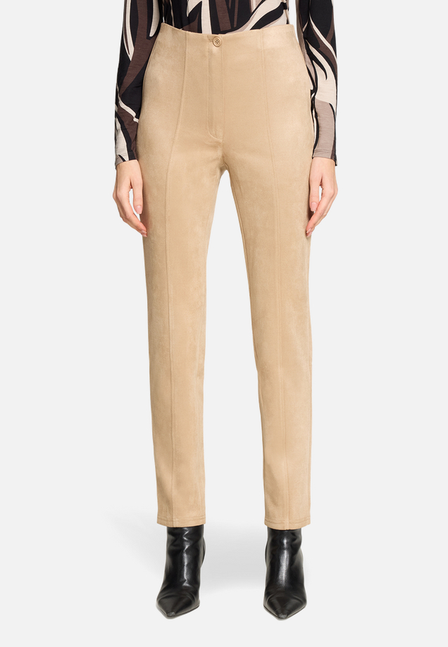 Kunstlederhose  aus Velour Style Selina Fashion  / Modellfoto Vorderseite