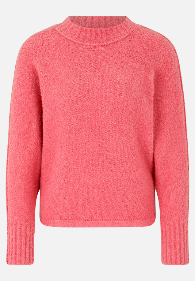 Strickpullover mit Fledermausärmeln / Vorderseite