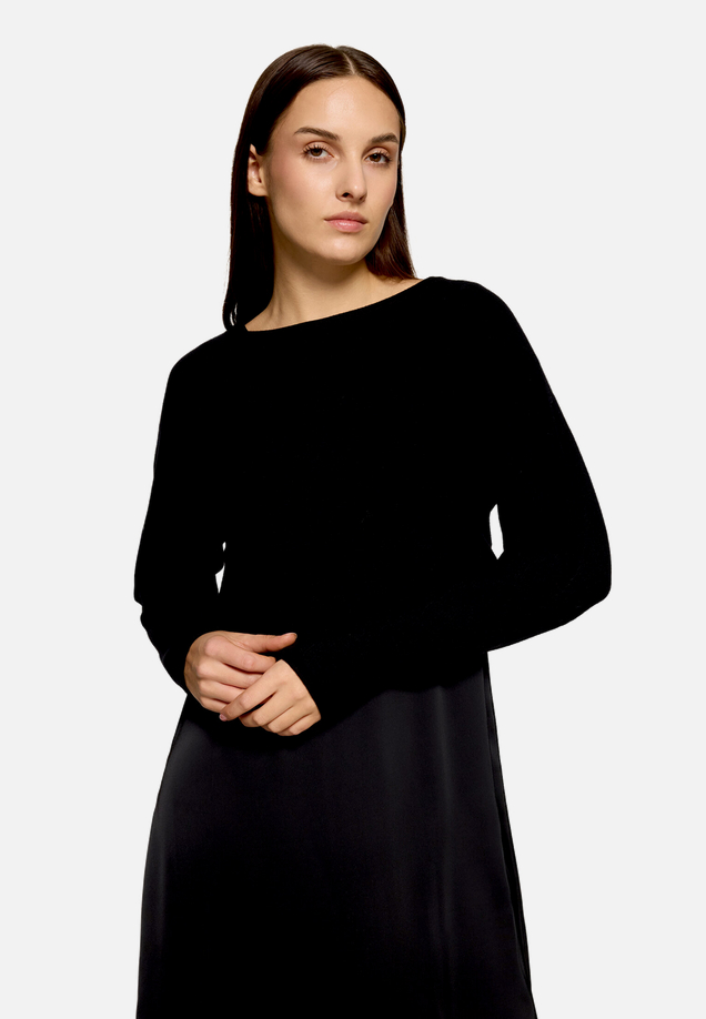 Midikleid 2er Set / Modellfoto Vorderseite