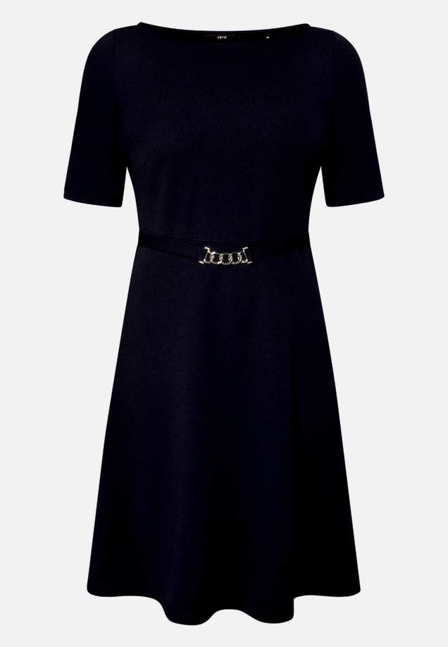 Jerseykleid mit Gürtel / Vorderseite