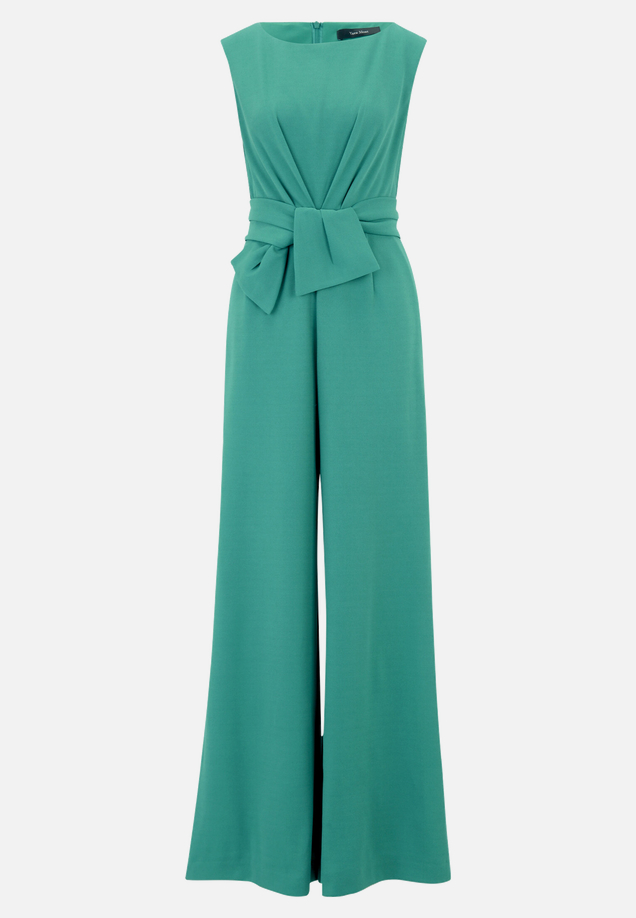 Jumpsuit mit weitem Bein / Vorderseite