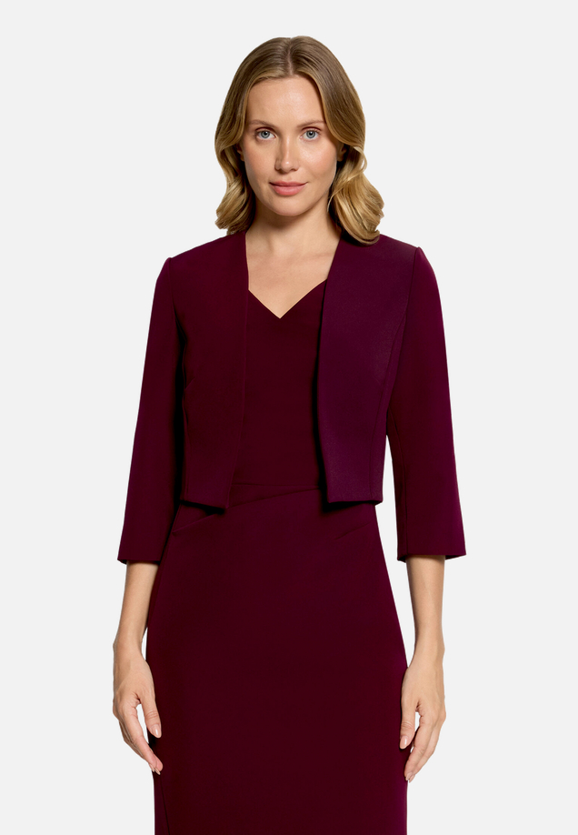 Bolero-Jacke mit Kellerfalten / Modellfoto Vorderseite