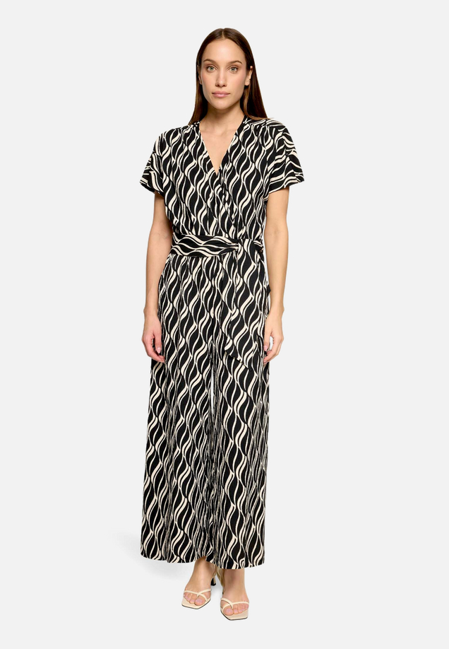 Eleganter Jumpsuit  mit grafischem Muster / Modellfoto Vorderseite