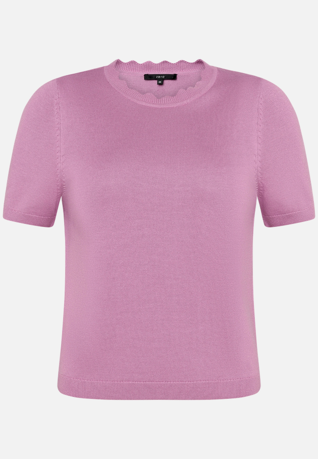 Kurzarmpullover  mit Wellensaum  / Vorderseite