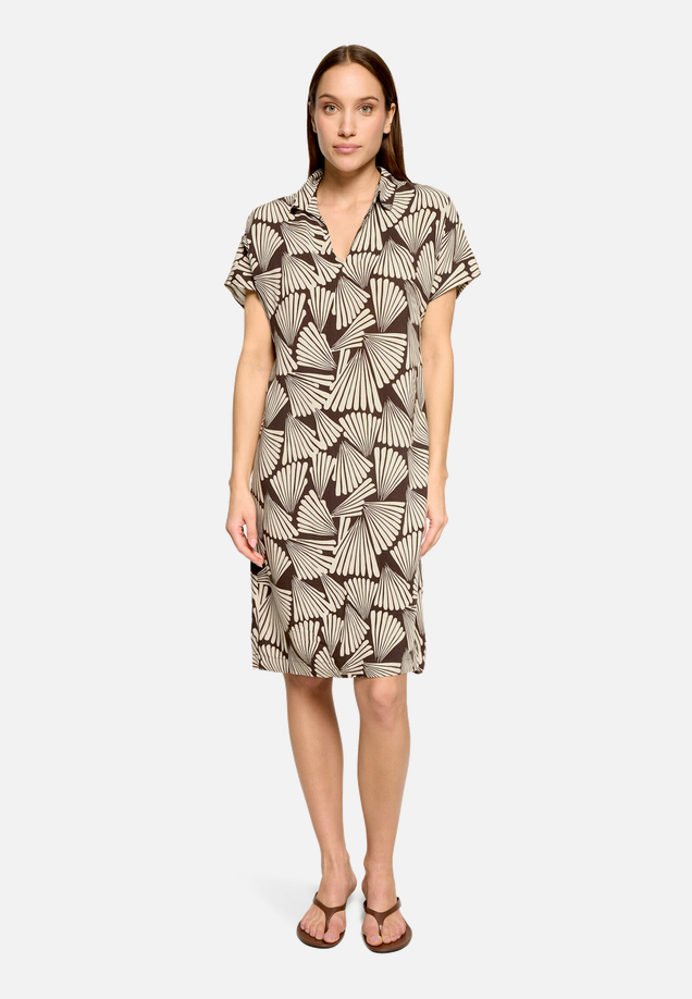Sommerkleid ohne Arm / Modellfoto Vorderseite