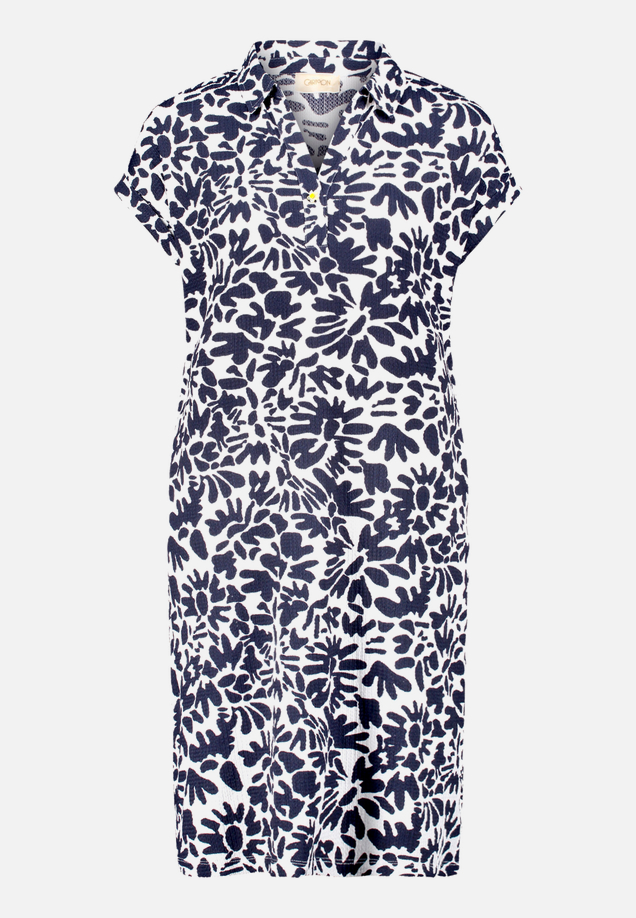 Casual-Kleid mit überschnittenen Ärmeln / Vorderseite