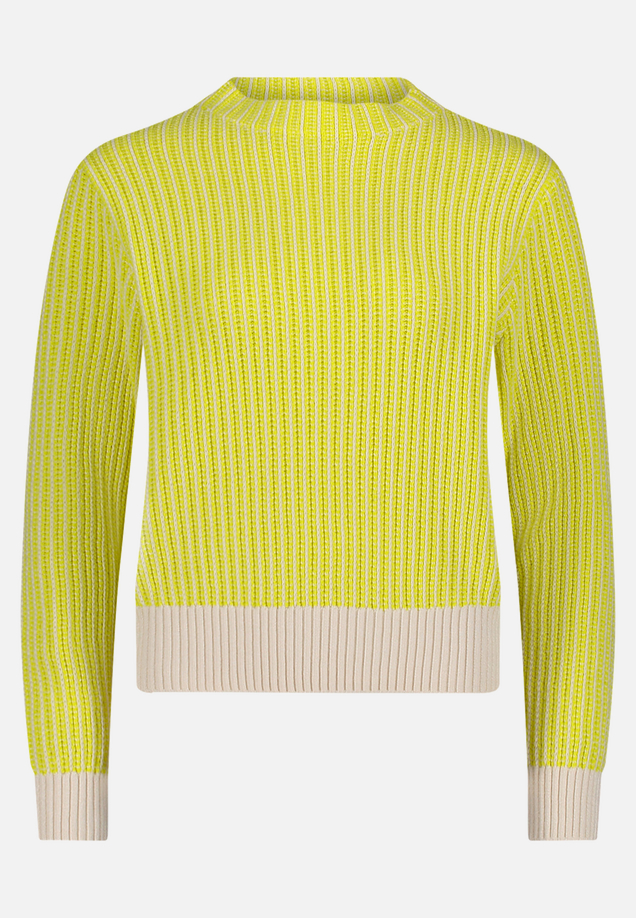 Strickpullover mit Strickdetails / Vorderseite