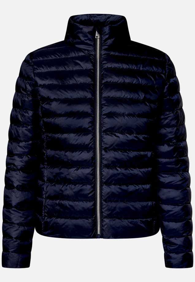 Steppjacke mit Stehkragen / Vorderseite