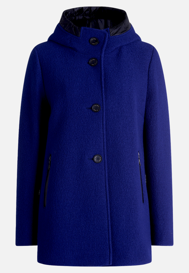 Wolljacke mit Kapuze / Vorderseite