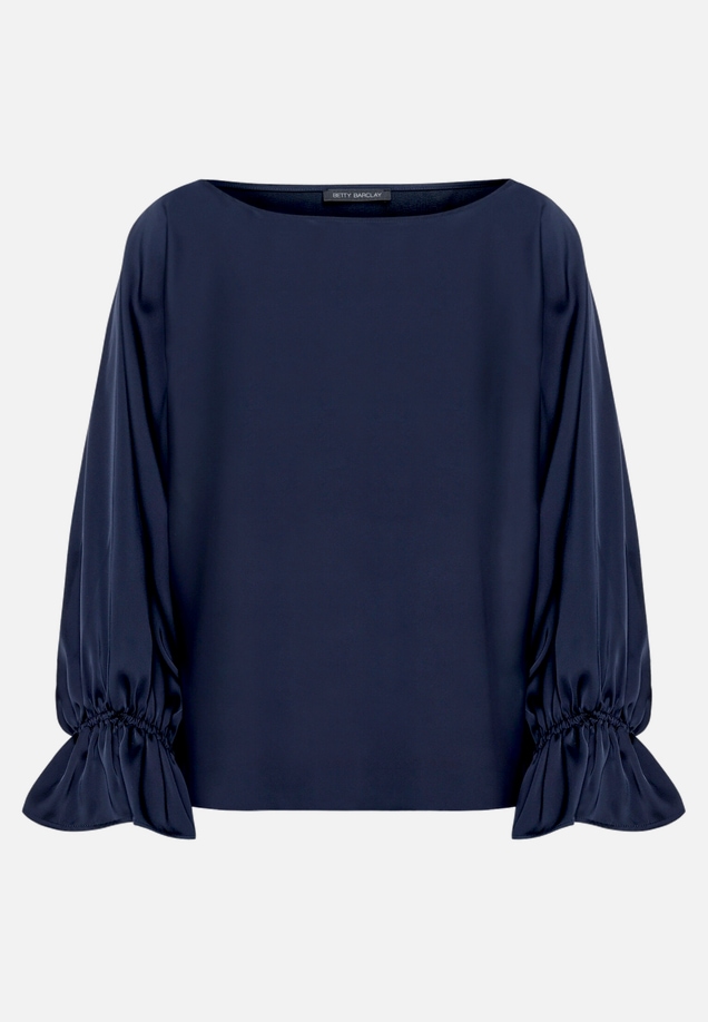 Satin-Bluse mit U-Boot-Ausschnitt / Vorderseite