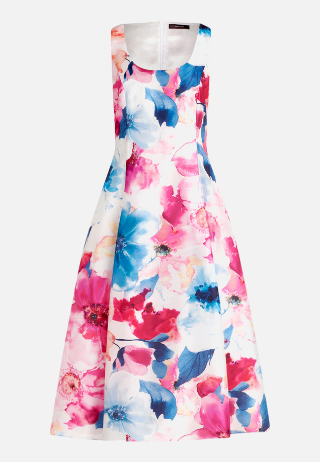 Cocktailkleid mit Kellerfalten / Vorderseite