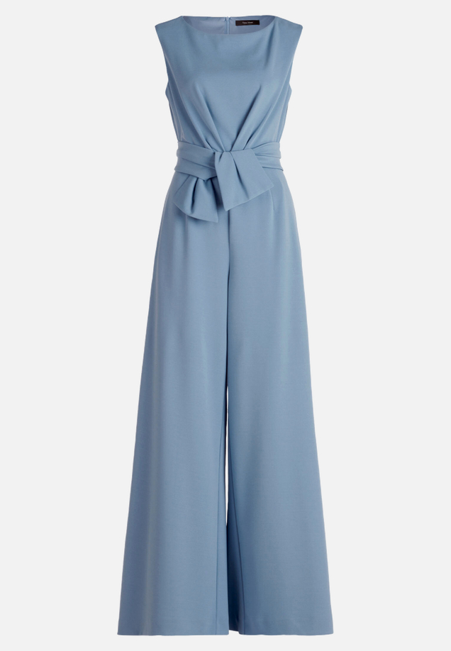 Jumpsuit mit weitem Bein / Vorderseite