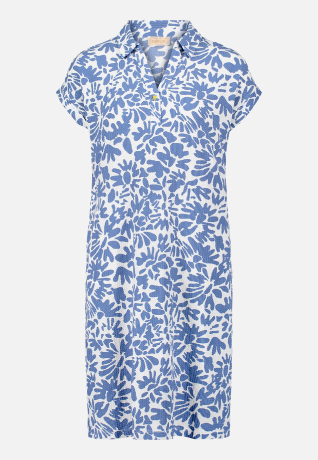 Casual-Kleid mit überschnittenen Ärmeln / Vorderseite