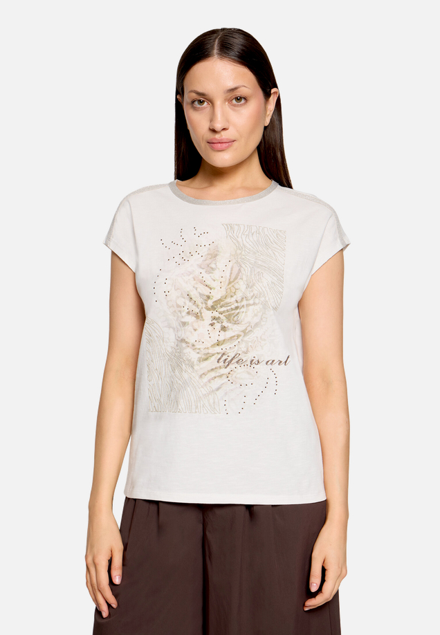 Rundhals-Shirt mit Placement / Modellfoto Vorderseite