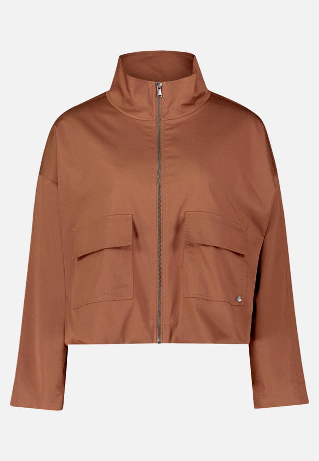 Casual-Jacke mit Taschen / Vorderseite