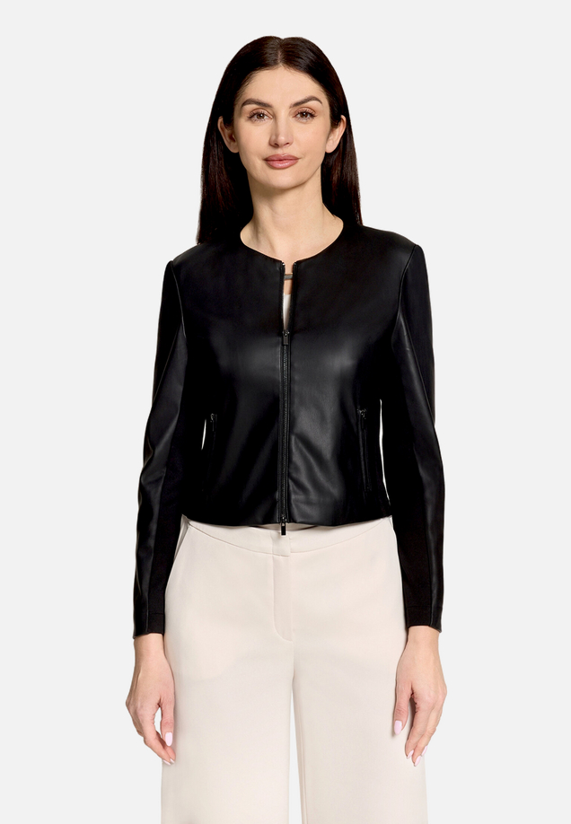 Blazer-Jacke mit Reißverschluss / Modellfoto Vorderseite