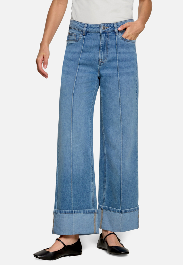 Flared Jeans  mit breitem Umschlag Style Witney 32 Inch  / Modellfoto Vorderseite