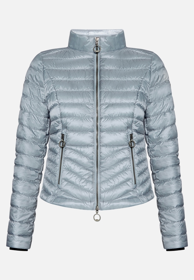 Steppjacke mit Stehkragen / Vorderseite
