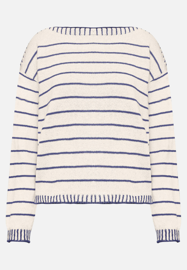 Strickpullover mit U-Boot-Ausschnitt / Vorderseite