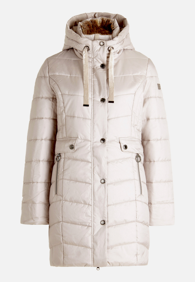 Outdoorjacke mit Kapuze / Vorderseite