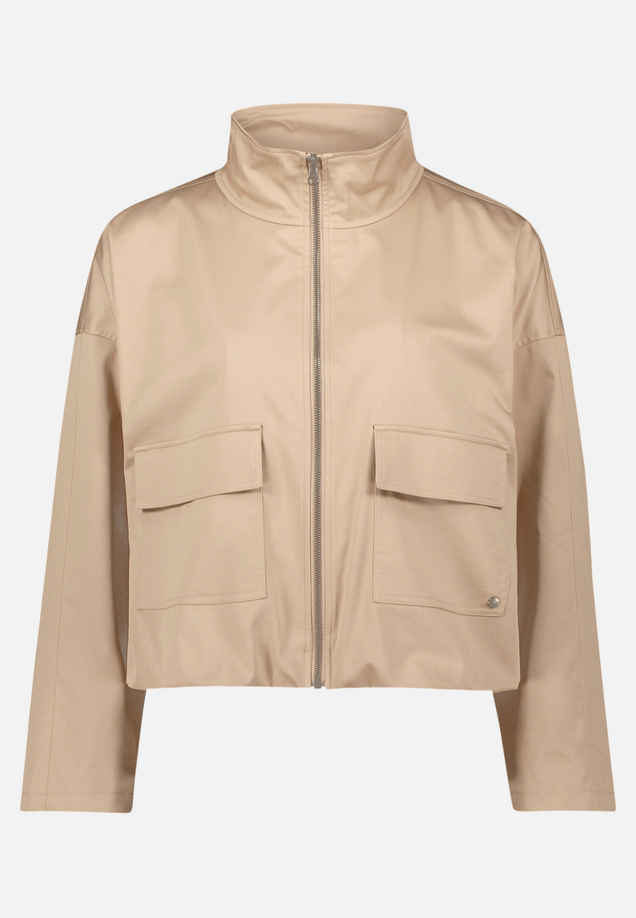 Casual-Jacke mit Taschen / Vorderseite