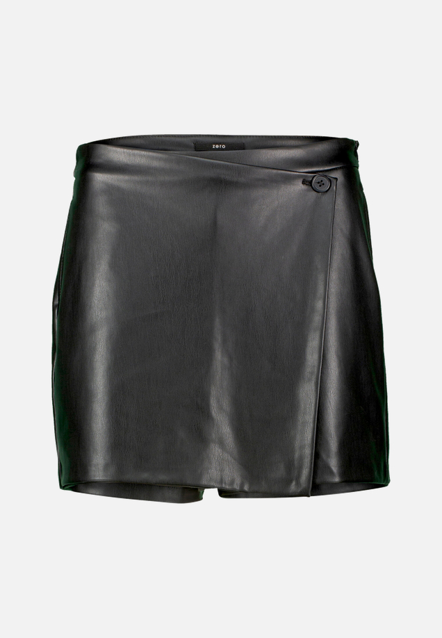 Skorts in Lederoptik / Vorderseite